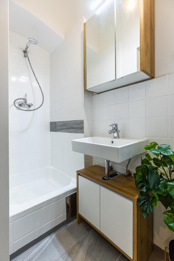 Stylish 1 Bedroom Apartment Near Hannovamarkt Vídeň Exteriér fotografie